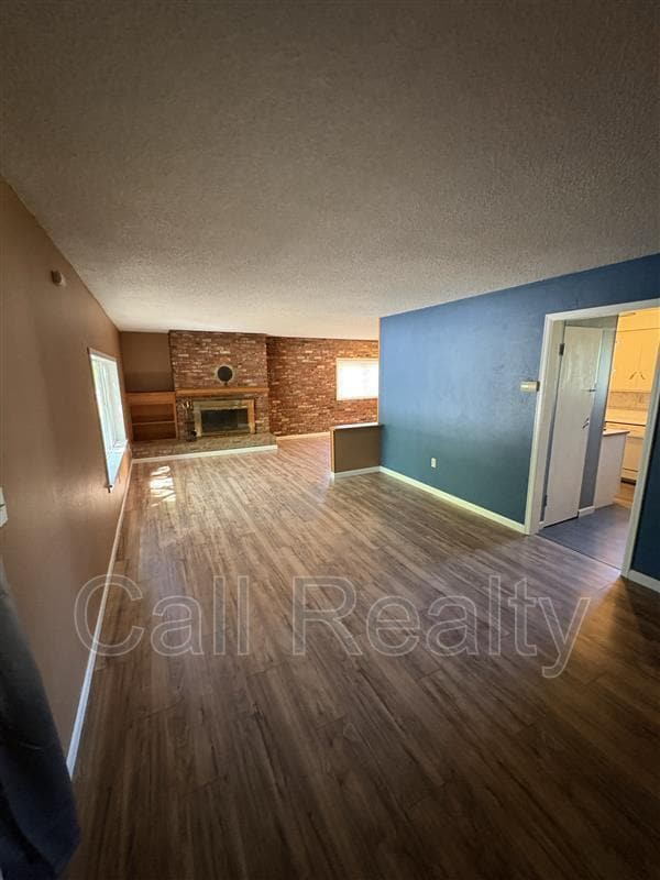 Photo - 1210 N Locust Rd