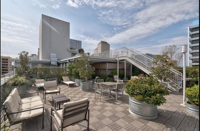 Photo - 800 Brazos St Unit 710