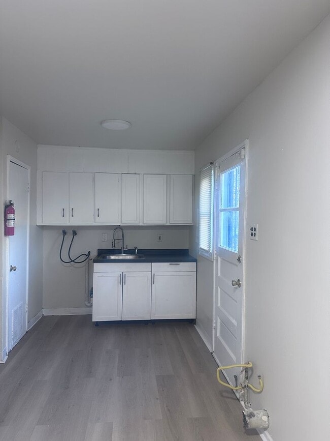 Photo - VOUCHER FREINDLY - COME SEE!!!!!!