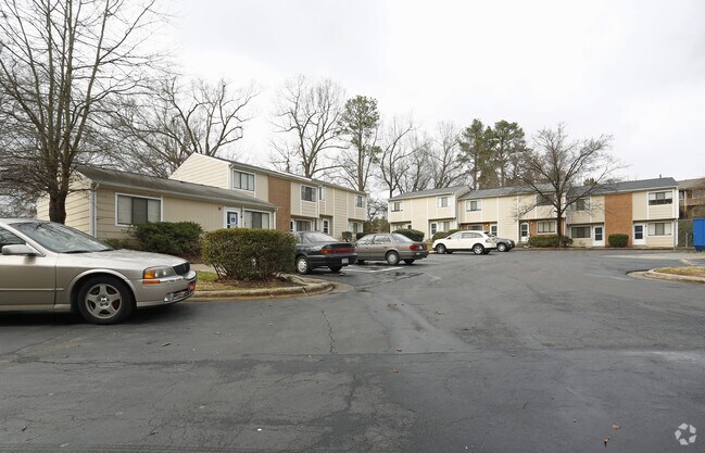 Photo - Crestview Apartments