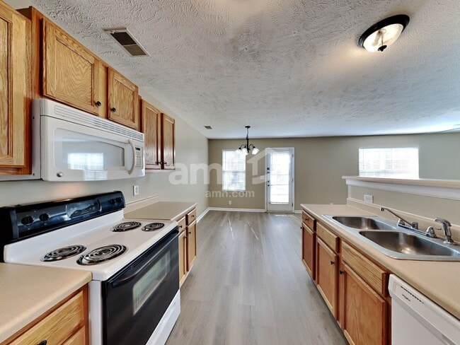 Photo - 4861 Nina Marie Ave