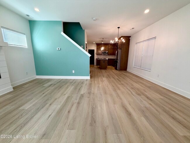 Photo - 621 Thomas St