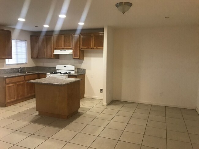 Photo - 620 Central Ave Unit #A