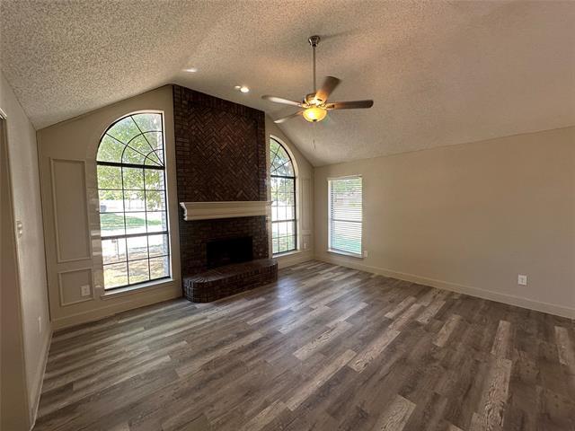 Photo - 1581 Glenmore Dr