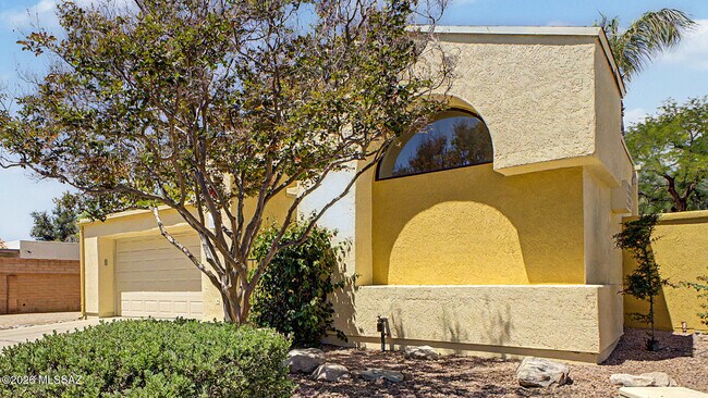 Photo - 5250 Woodspring Dr