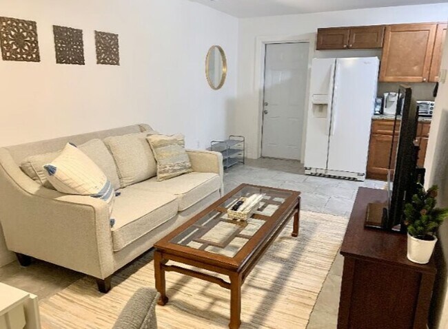 Photo - 2874 38th Ave N Unidad B