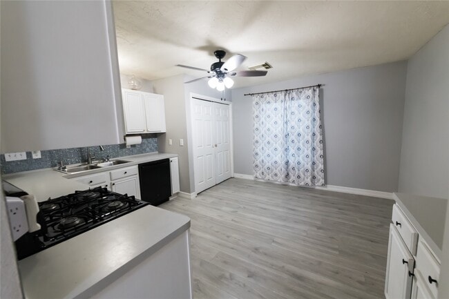 Photo - 18306 Campbellford Dr