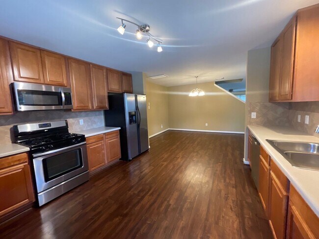 Photo - 21206 Shadow River Ln