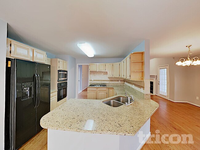 Photo - 3465 Canon Creek Dr