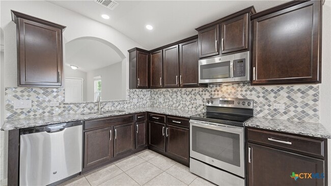 Photo - 2238 Falcon Way