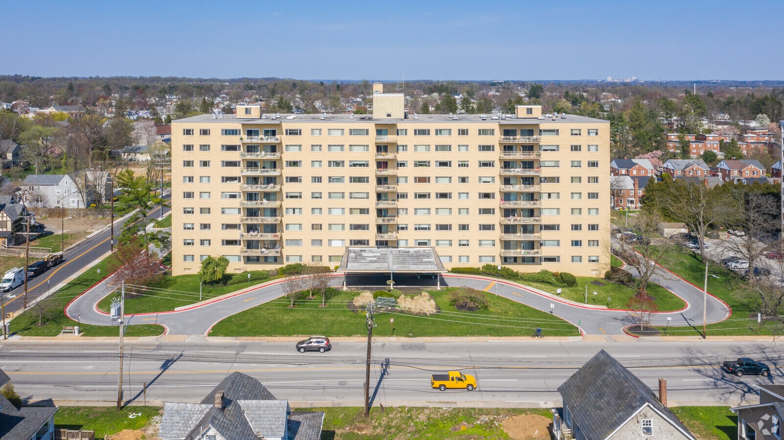 Photo - Park Towers West Apartments
