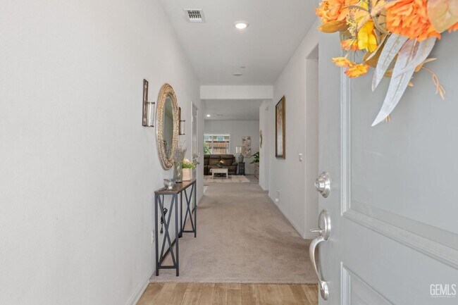 Photo - 4 Bed 2 Bath