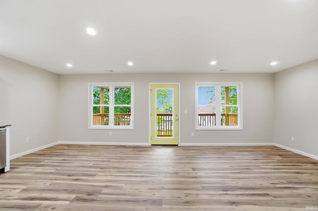 Photo - 1626 Howell St