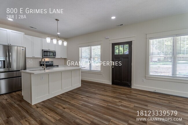 800 E Grimes Ln
