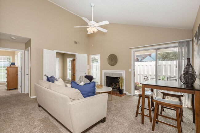 Photo - Pinegate West