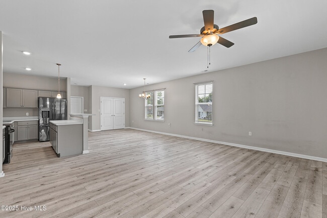 Photo - 218 Spring Dr