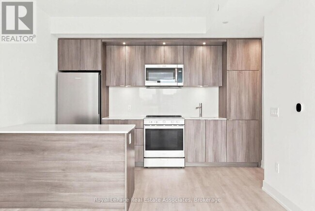 Photo - 25 Cordova Ave Unit 1812