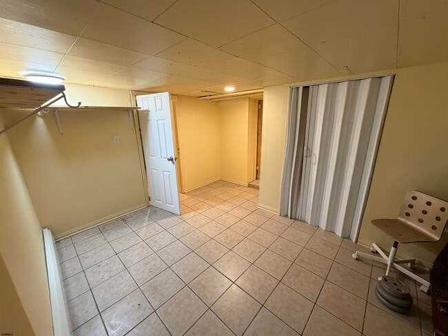 Photo - 15 N Windsor Ave Unit 1