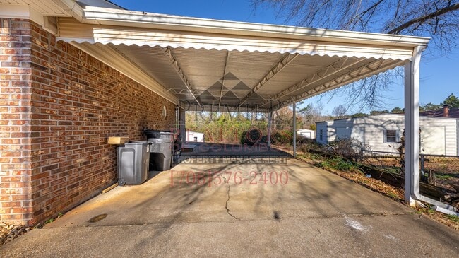 Photo - 7193 Secretariat Dr