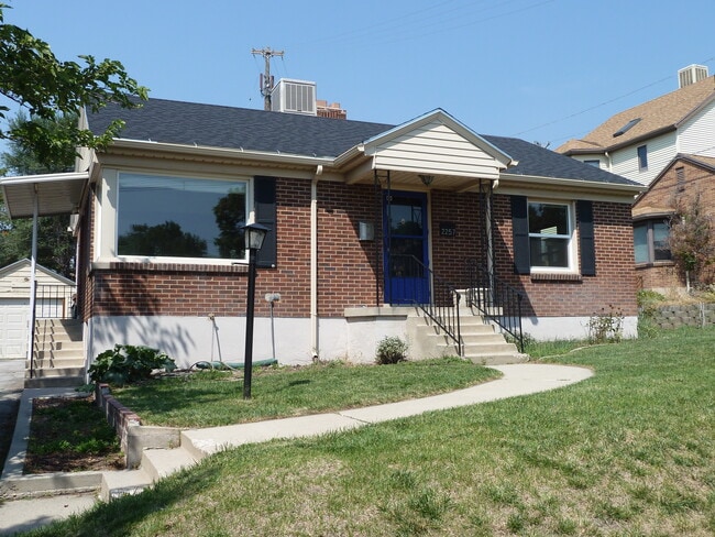 Building Photo - 2257 E 2700 S Rental