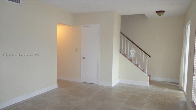 Building Photo - 6575 Boulevard of Champions Rental