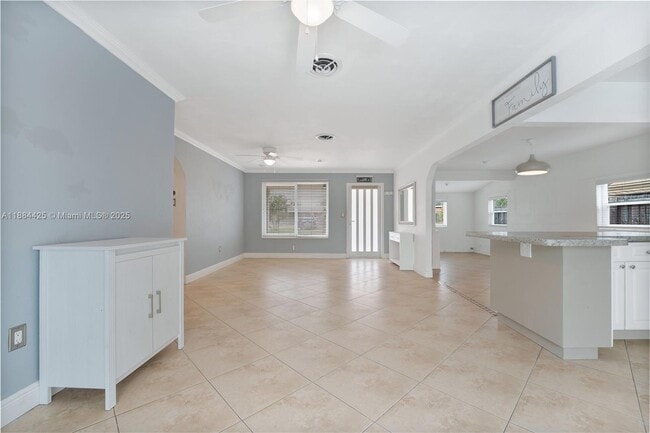 Photo - 2441 Tarpon Dr