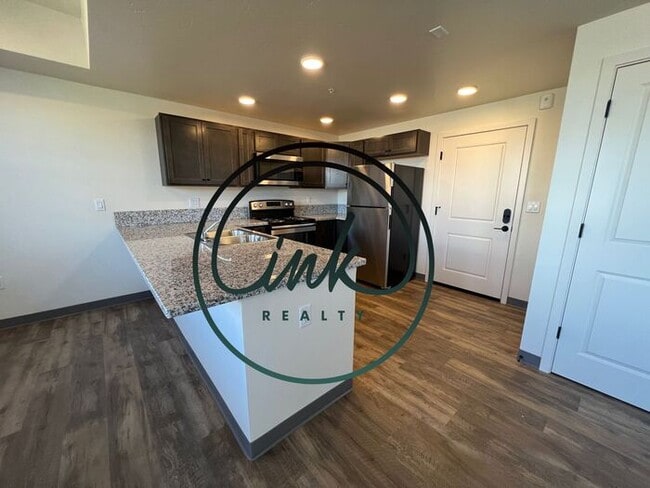 Photo - Modern living apartments~