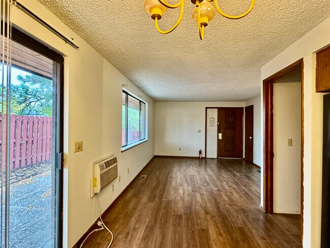 Photo - 510 E Dalke Ave