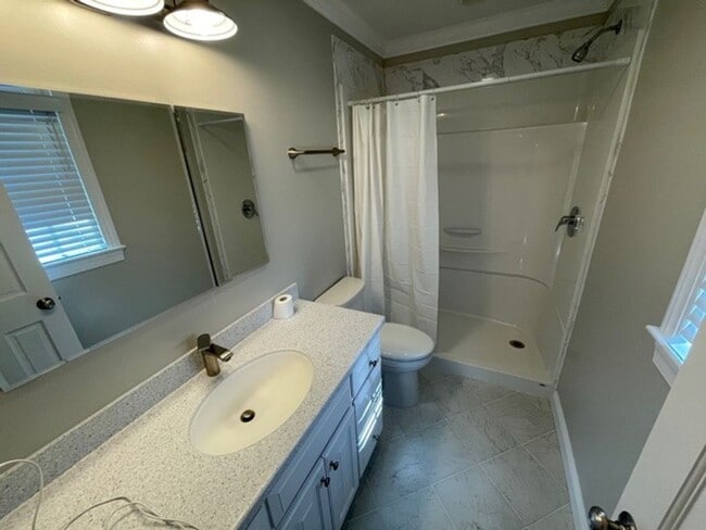 Photo - 4881 Oak Level Rd