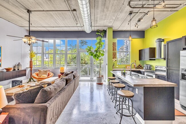 Photo - 425 N Andrews Ave Unit 303