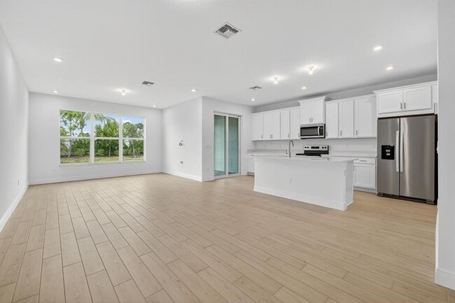 Photo - 3585 NW Solange Ct