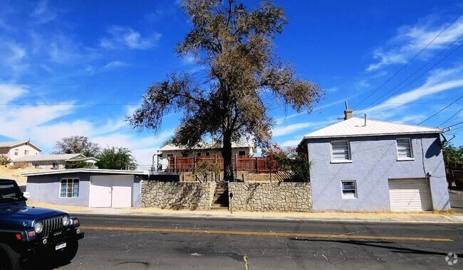 Building Photo - 16726-Forrest-Ave Rental