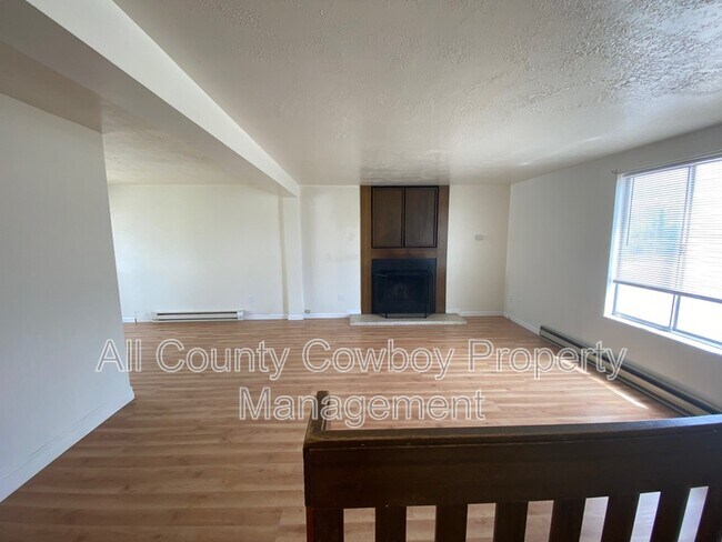 Photo - 704 Ferris Ct Unit Apt. 1