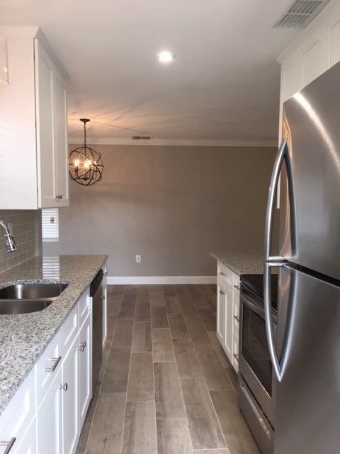 Photo - 2111 Biscayne Dr