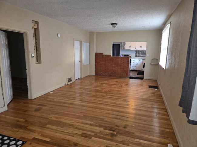 Photo - 798 E Abriendo Ave