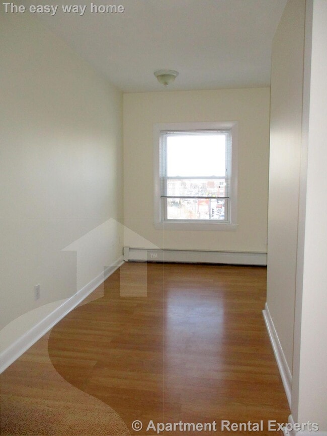 Photo - 2 Central St Unit #6