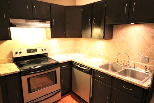 Photo - 319 S Flores St Unit M106