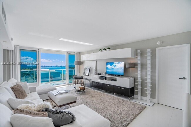 Photo - 100 Bayview Dr Unit 1622