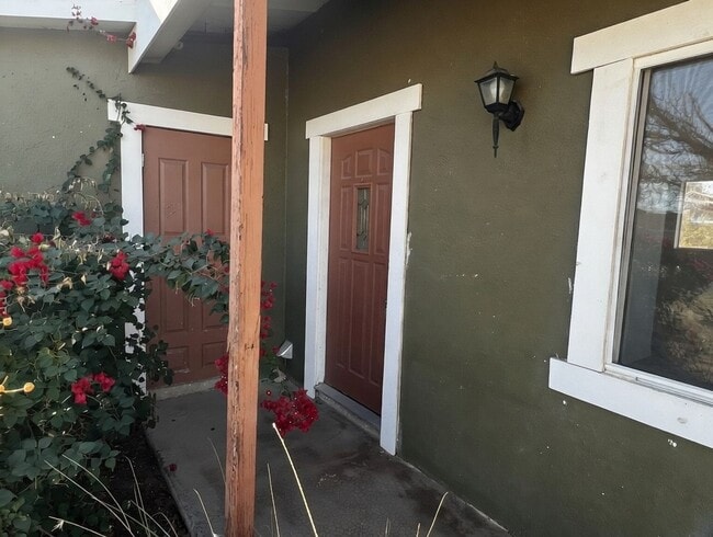 Photo - 2 Bedroom 1 Bath - Clean and Close To 29 Palms Marine Base