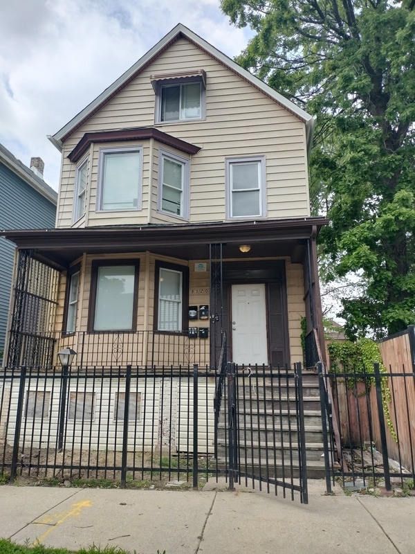 Photo - 8320 S Muskegon Ave Condo