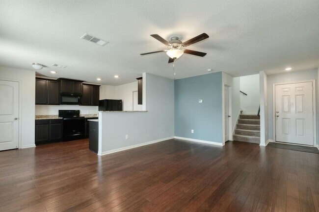 Photo - 5033 Cressler Ln