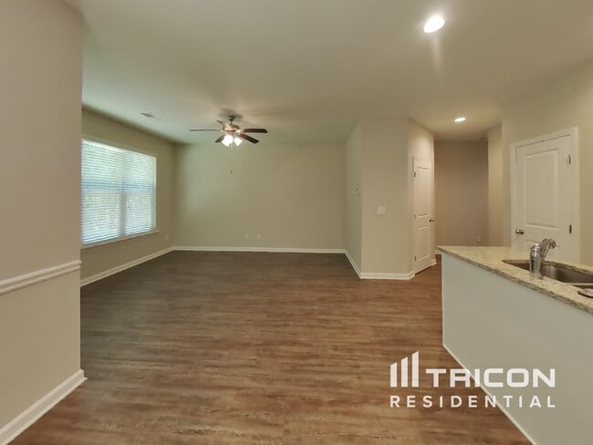 Photo - 2298 Shady Dr