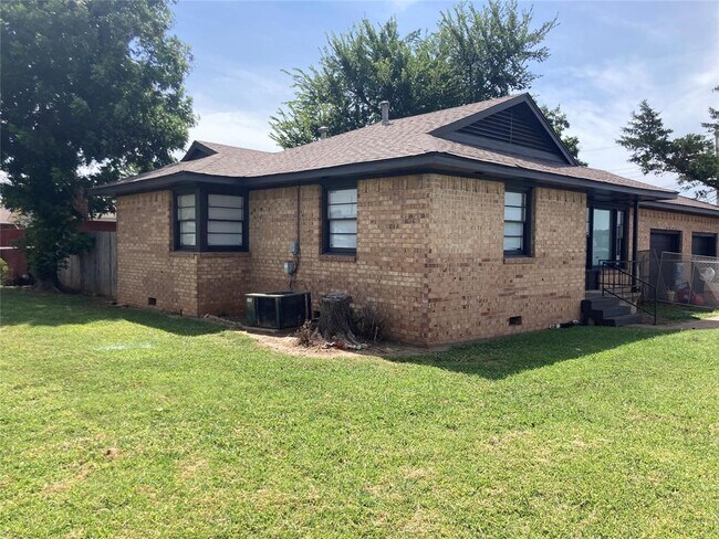 Photo - 12010 N Walker Ave