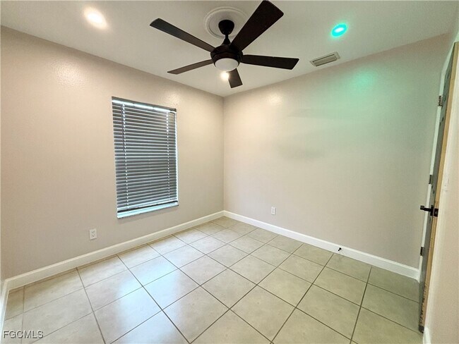 Building Photo - 947 Jolly Rd Rental