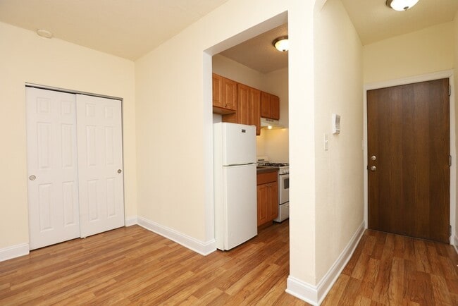 Photo - 1742 N Humboldt Blvd Unidad 701