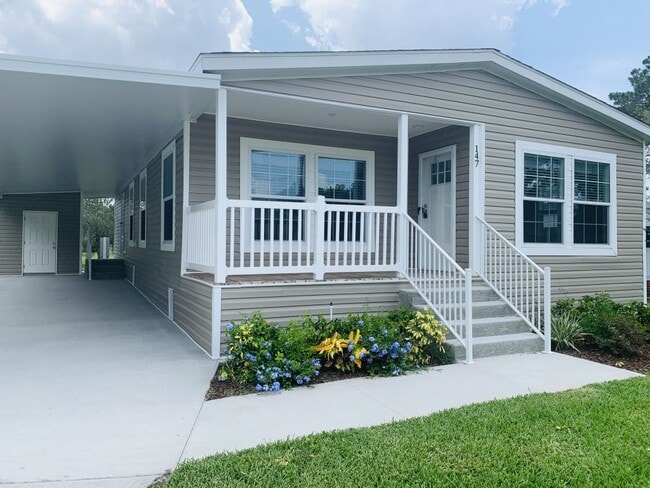 Photo - 147 Woodland Dr