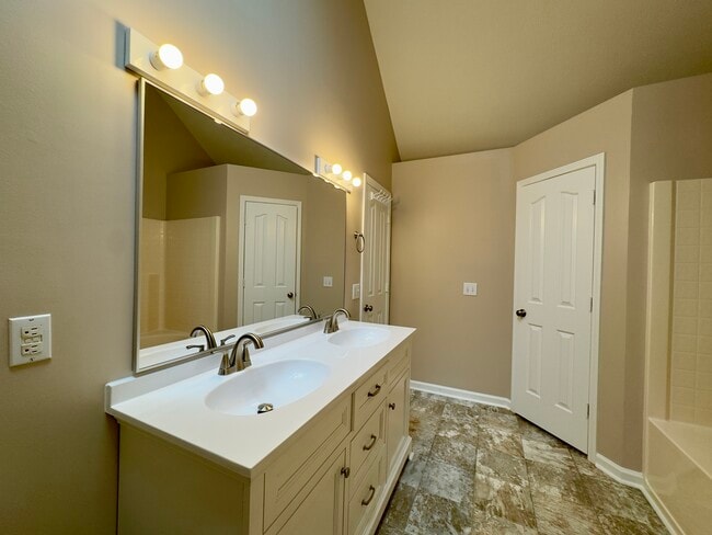 Photo - 2013 Smith Cir