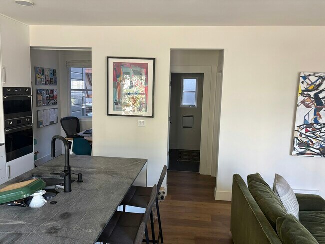 Photo - 203 Carl St Unit A