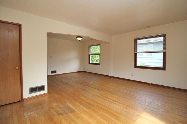 Photo - campb08 Unit 17