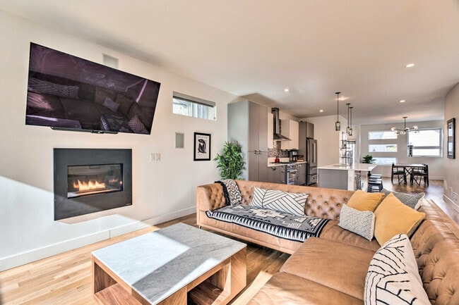 Photo - 3910 Stuart St Unidad ID1386205P